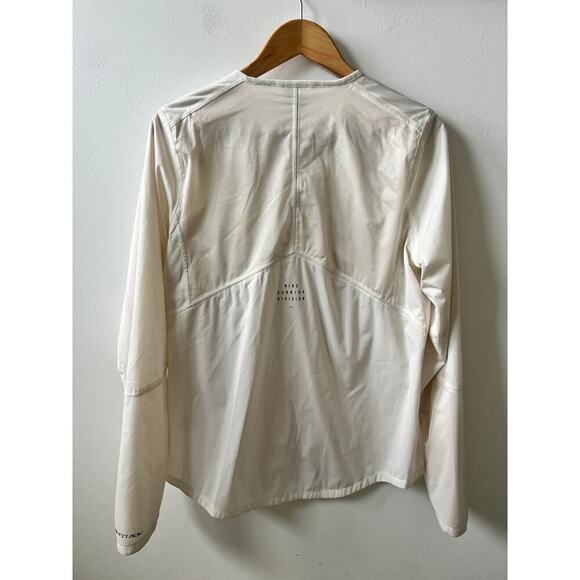 Nike Women's storm-fit ADV run division size medium - Picture 3 of 7